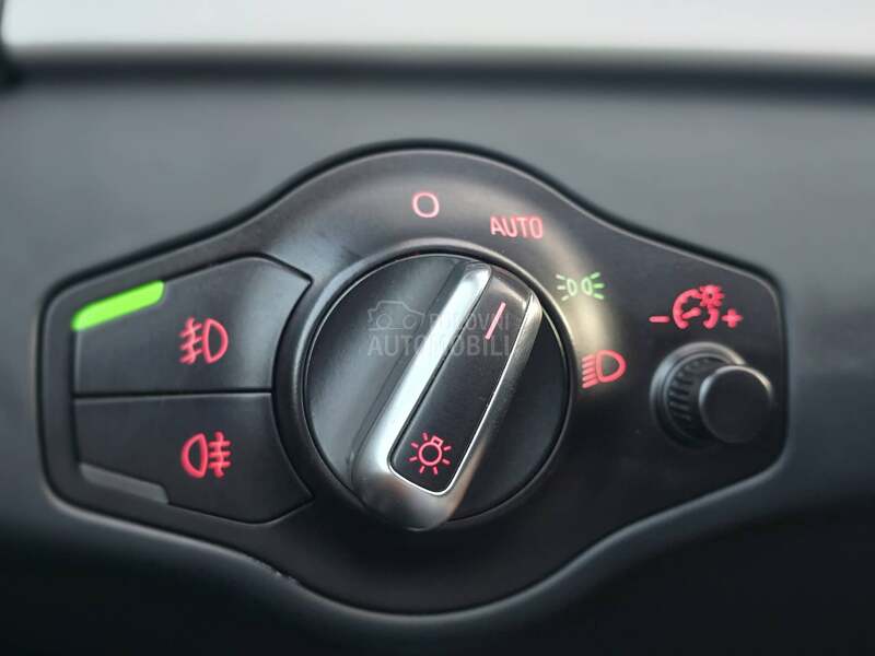 Audi A4 2.0 tdi S line