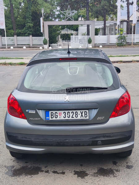 Peugeot 207 1.4