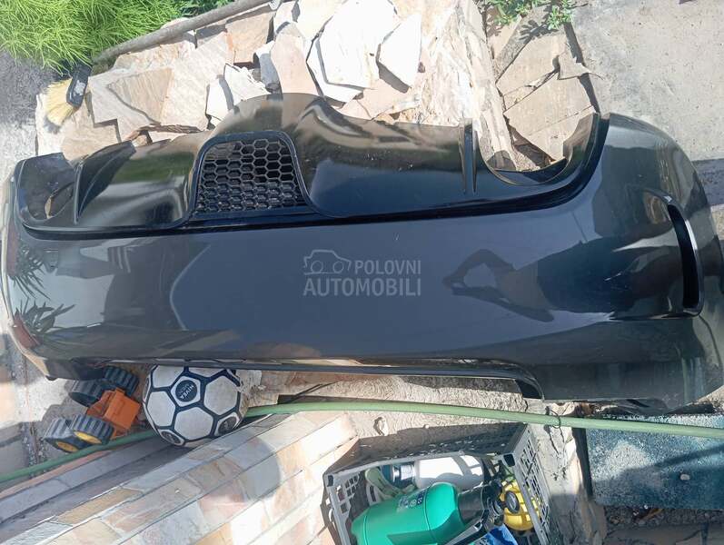 abarth branik zadnji