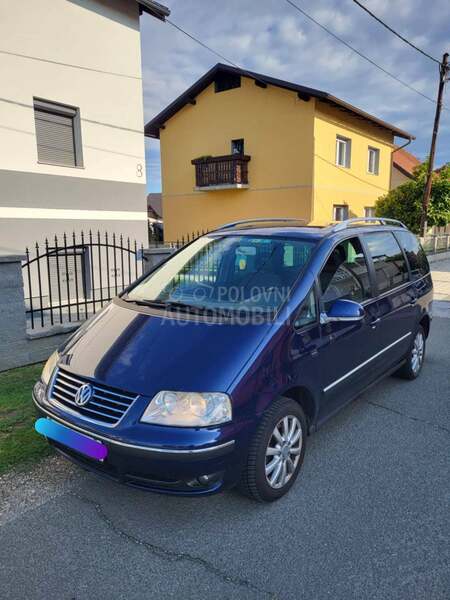 Volkswagen Sharan 2.0TDI -  kompletan auto u delovima