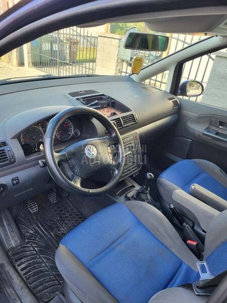 Volkswagen Sharan 2.0TDI -  kompletan auto u delovima