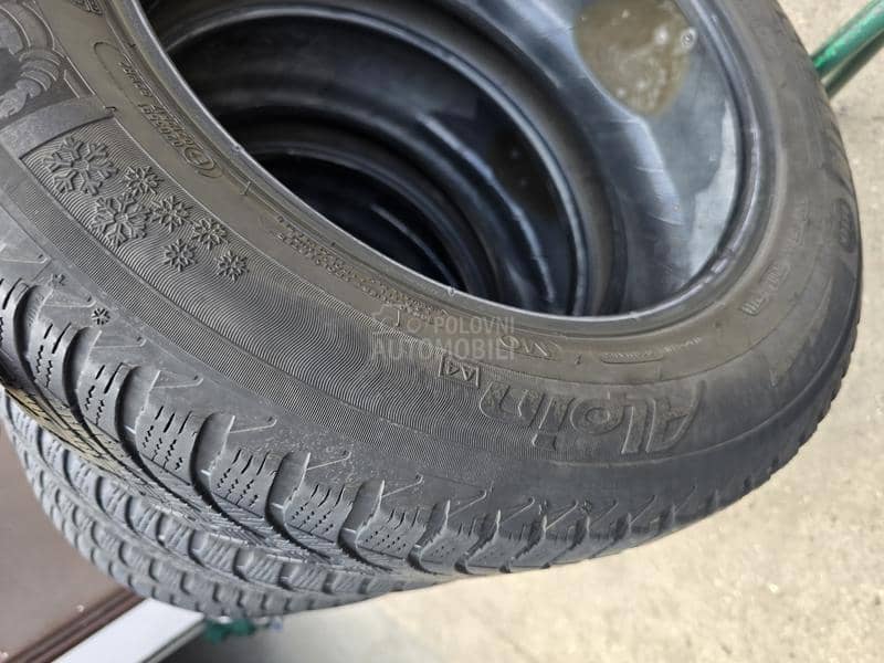 Michelin 215/60 R17 Zimska