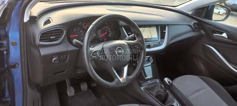 Opel Grandland X 1.5 CDTI