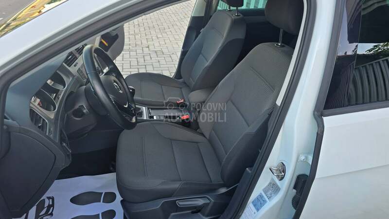 Volkswagen Golf 7 1.6 tdi COMFORTLINE