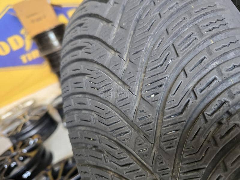 Kleber 205/60 R16 Zimska