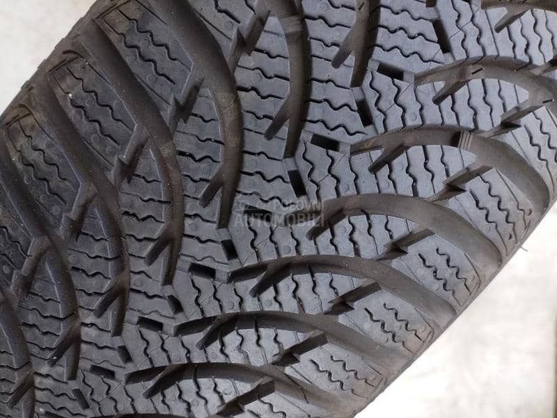 Kumho 165/70 R14 Zimska
