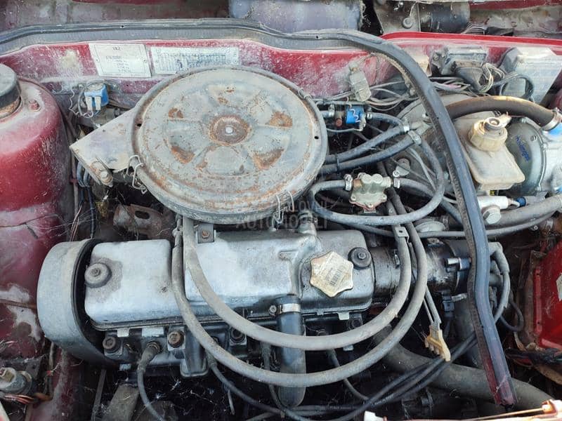 Lada Samara 1.3 i 1.5 1991. god. -  kompletan auto u delovima