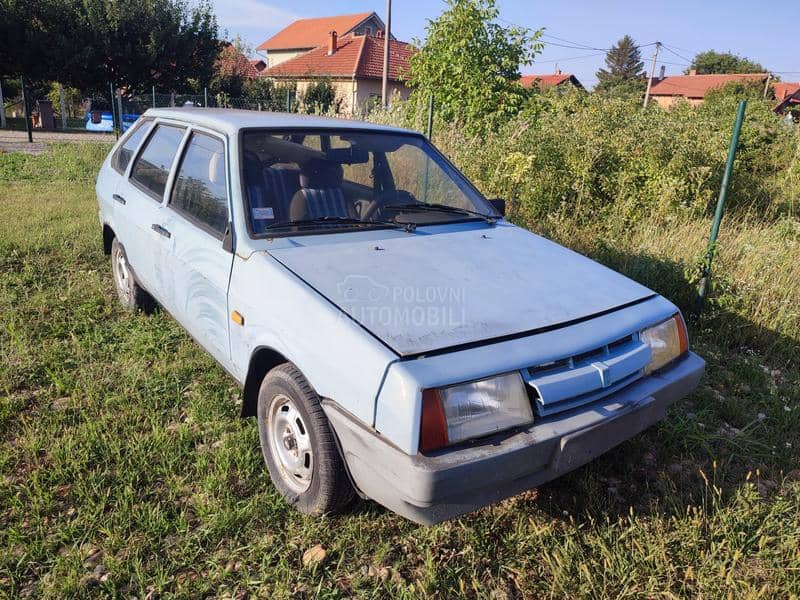 Lada Samara 1.3 i 1.5 1991. god. -  kompletan auto u delovima