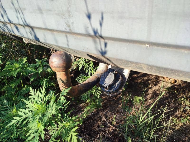 Lada Samara 1.3 i 1.5 1991. god. -  kompletan auto u delovima