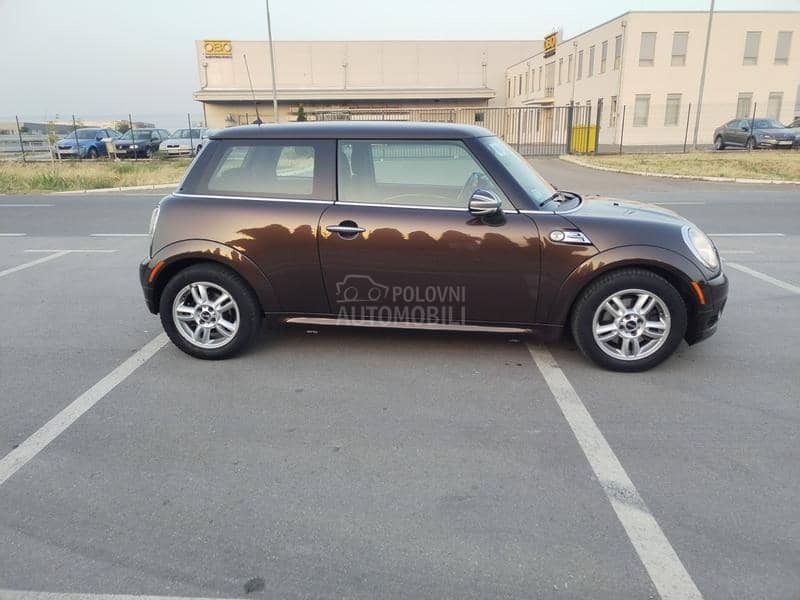 MINI Cooper 1.6i