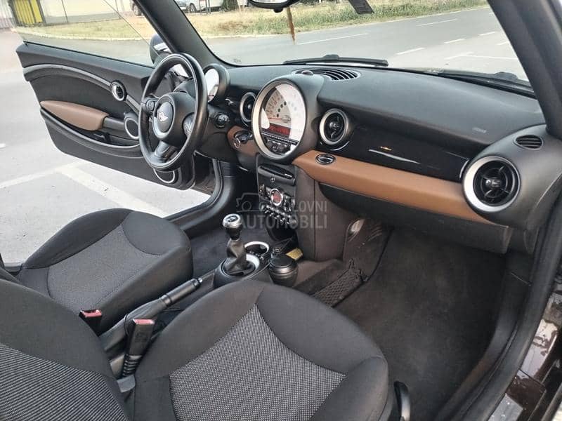 MINI Cooper 1.6i