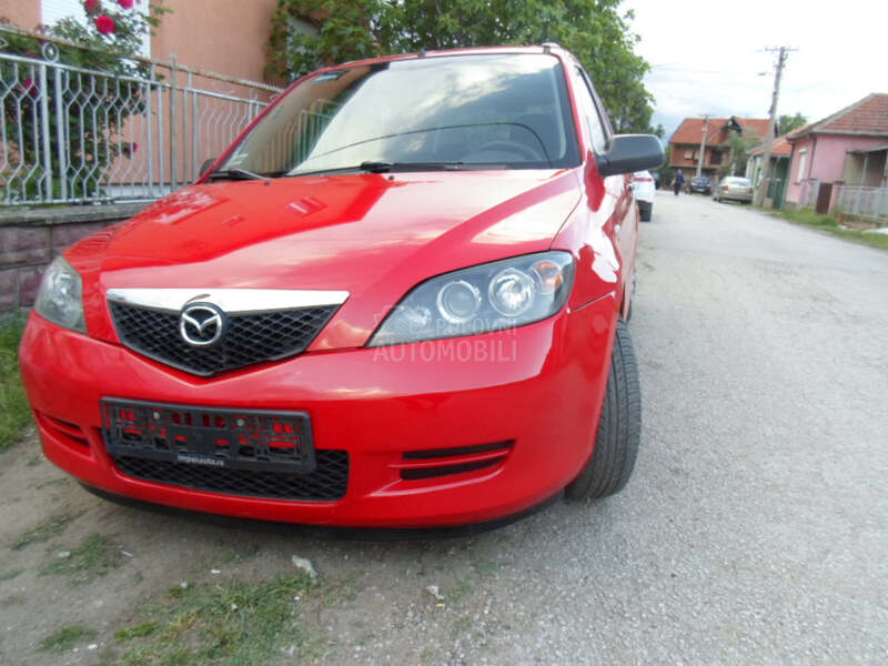 Mazda 2 