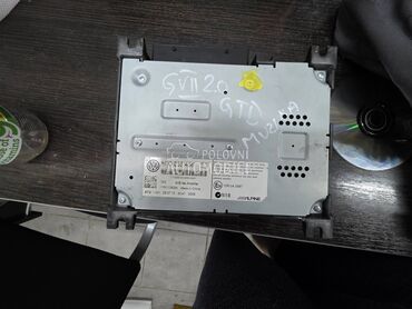 DYNAUDIO pojačalo za Volkswagen Golf 7