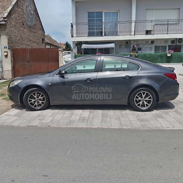 Opel Insignia 