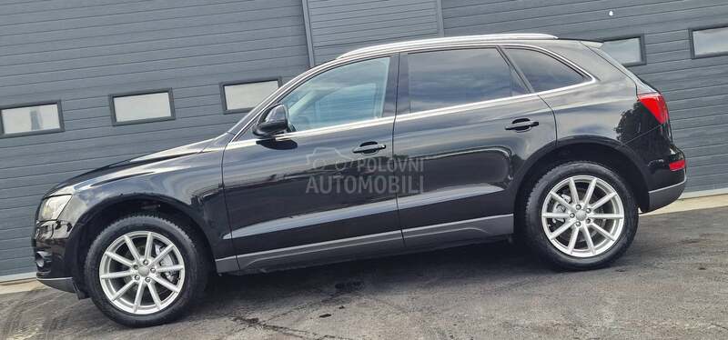 Audi Q5 2.0 Tdi SPORTLINE