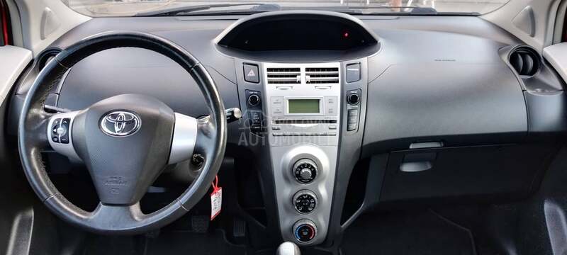Toyota Yaris 1.3 vvt-i