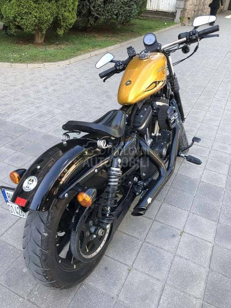 Harley Davidson Sportster Iron 883