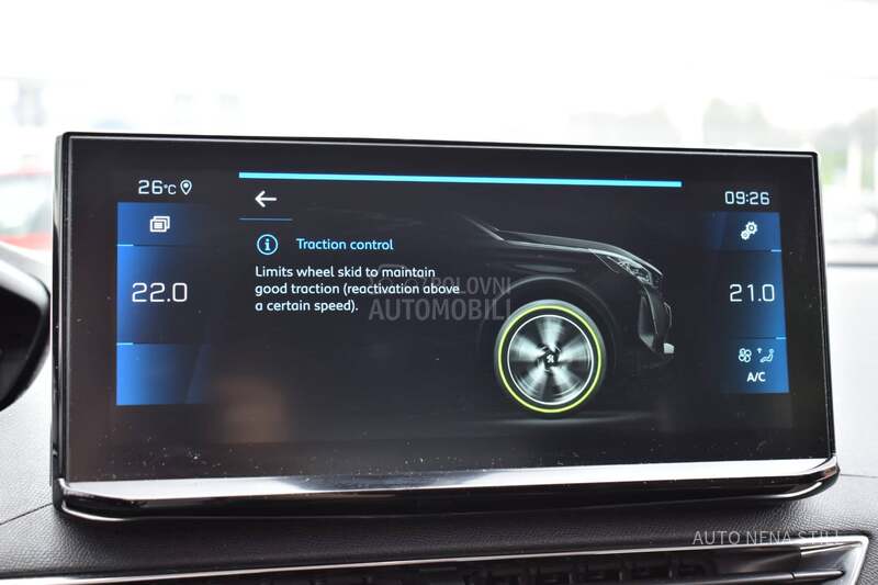 Peugeot 3008 1.5 HDI Allure AT