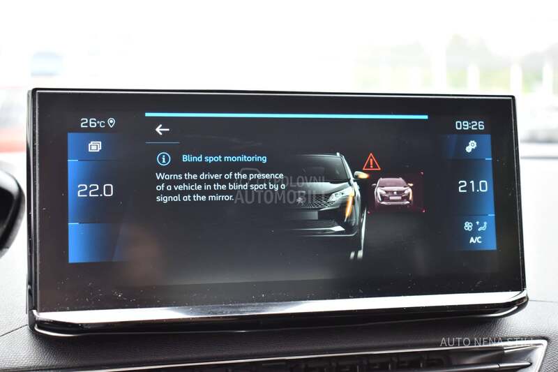 Peugeot 3008 1.5 HDI Allure AT