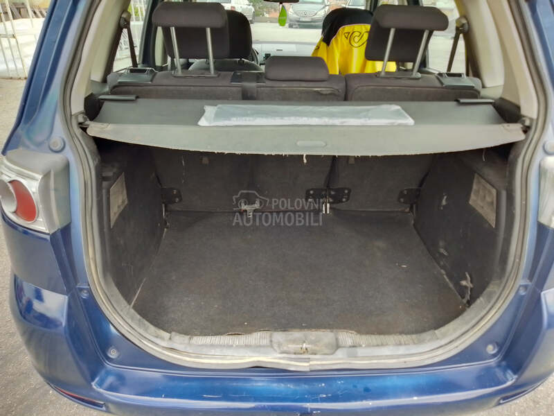 Mazda 2 1.4 hdi