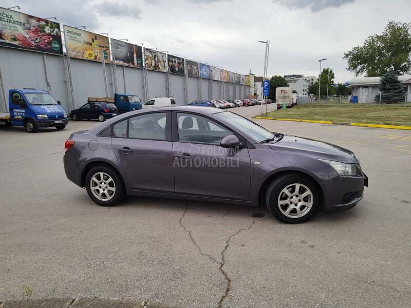 Chevrolet Cruze 2.0 DT