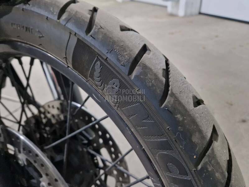 Triumph Tiger 800 XcX