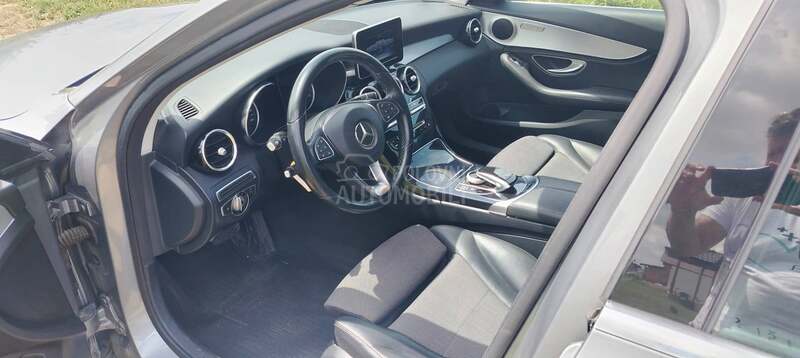 Mercedes Benz C 180 1.6 K.R.E.D.I.T.