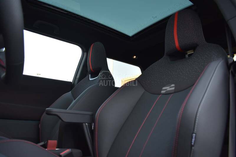 MINI John Cooper Works E