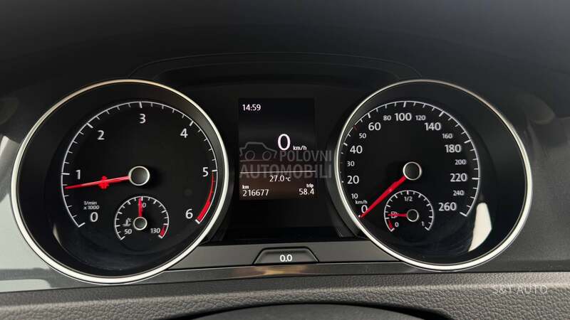 Volkswagen Golf 7 R E Z E R V I S A N