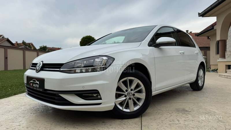 Volkswagen Golf 7 R E Z E R V I S A N