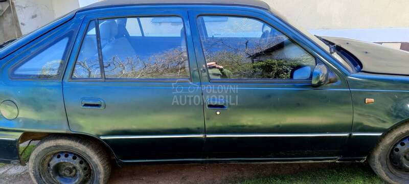 Daewoo Nexia 1.5