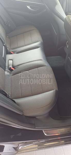 Mercedes Benz E 220 