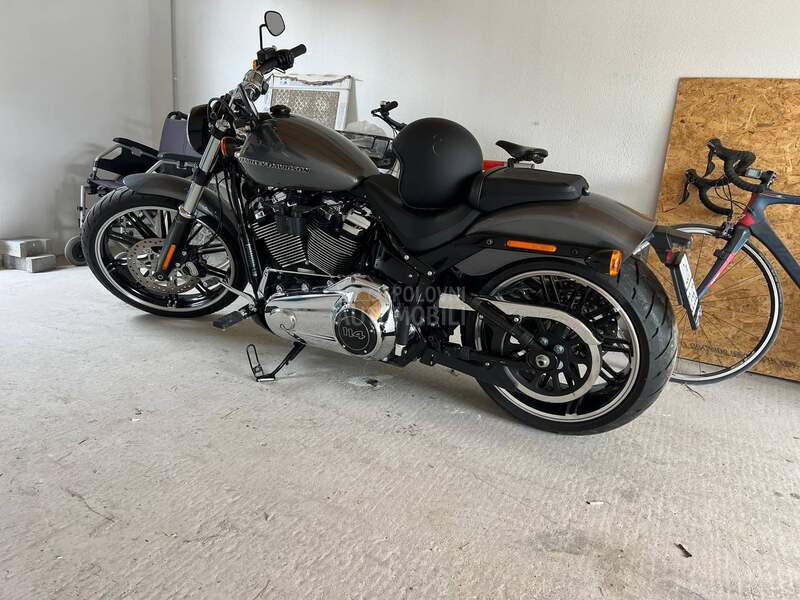 Harley Davidson BREAK OUT 114