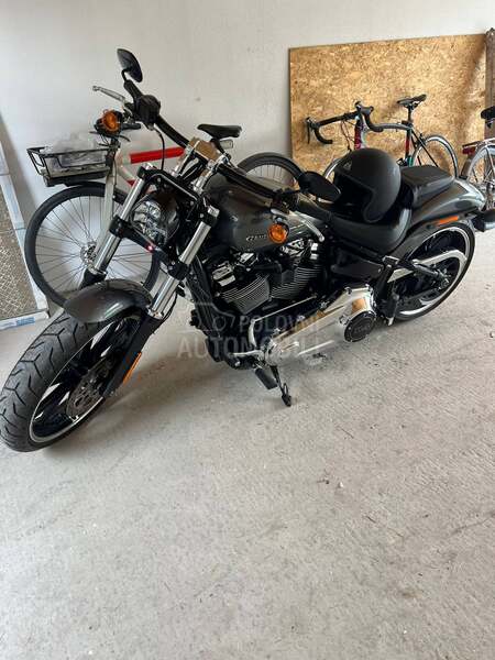 Harley Davidson BREAK OUT 114