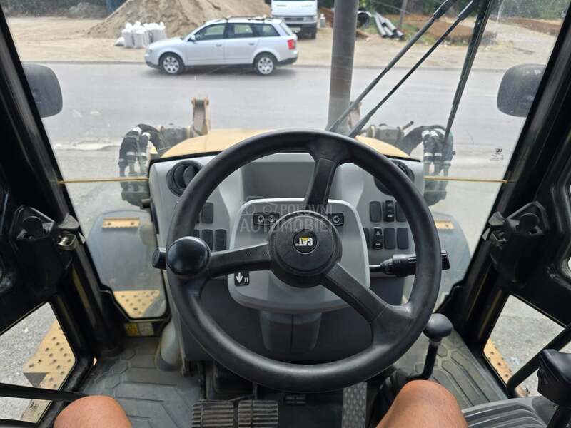 CAT 428F2