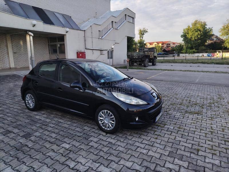 Peugeot 207 