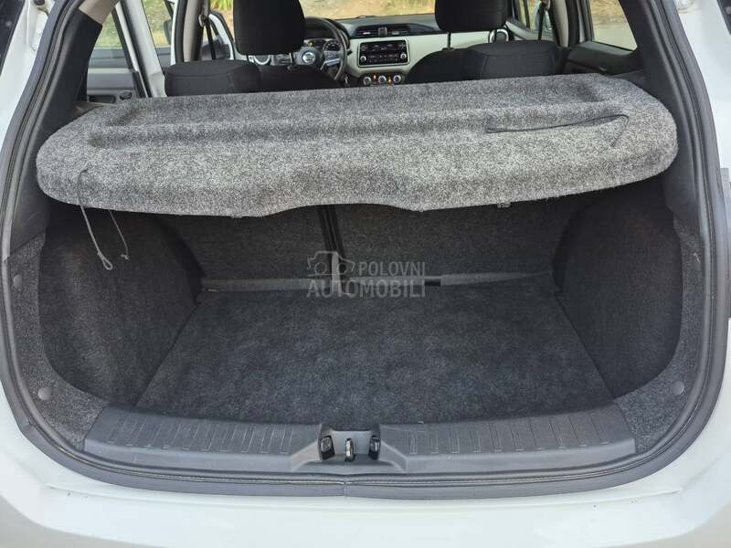 Nissan Micra 1.0b T.O.P