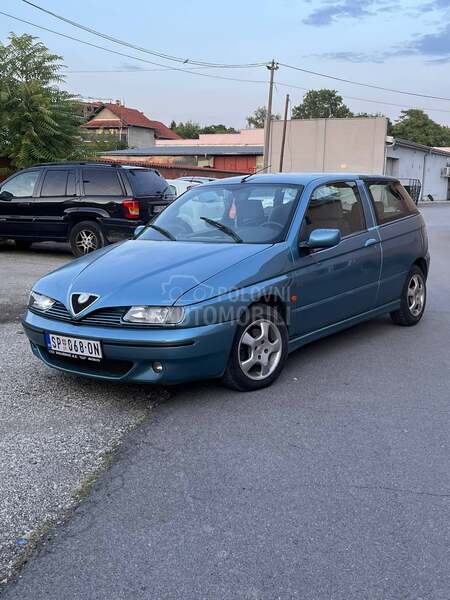 Alfa Romeo 145 Jtd