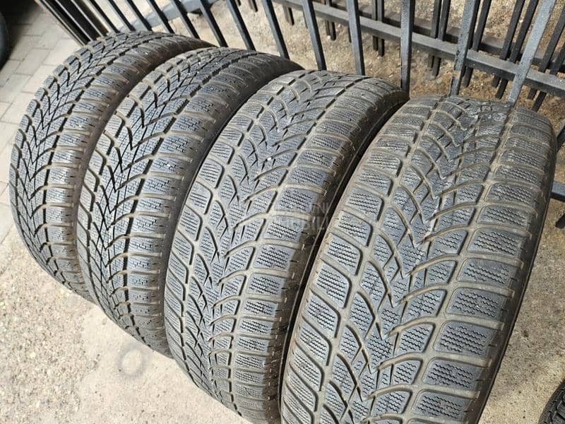 Dunlop 215/55 R18 Sve sezone