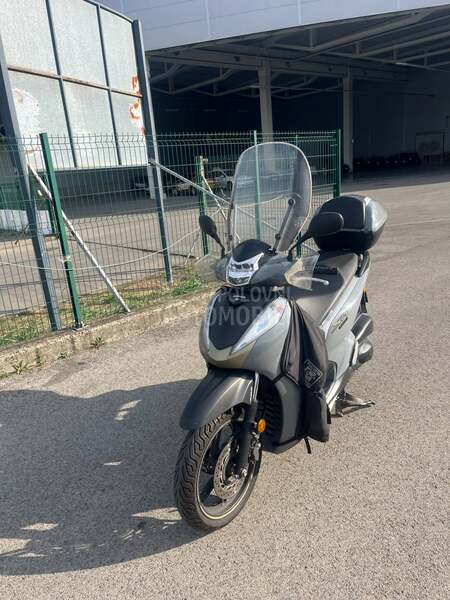 Honda SH 300A