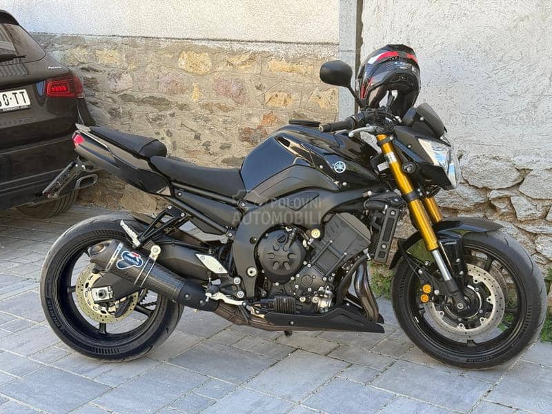 Yamaha FZ8