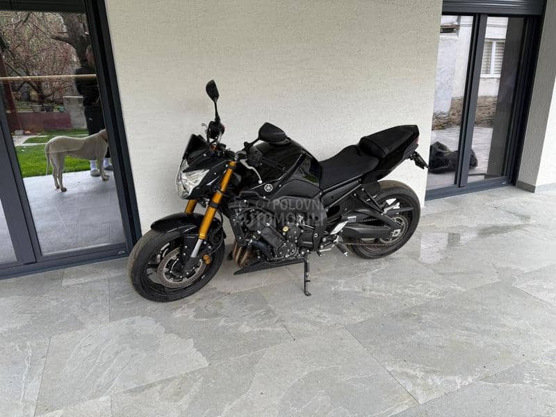 Yamaha FZ8