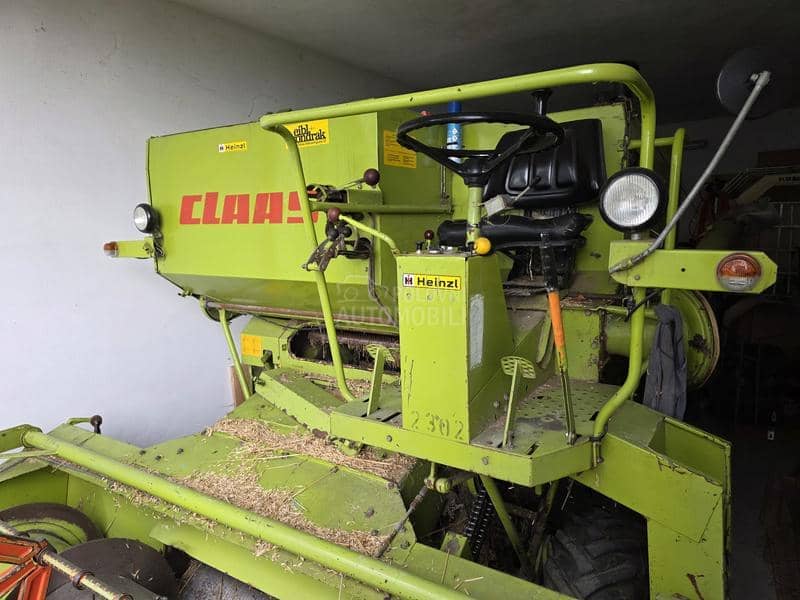 Claas COMPACT 25 Garažiran