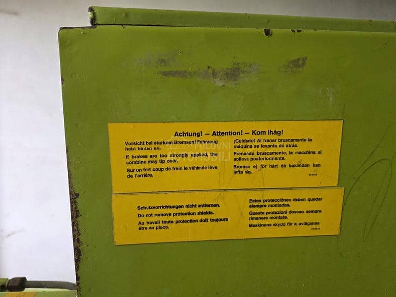 Claas COMPACT 25 Garažiran