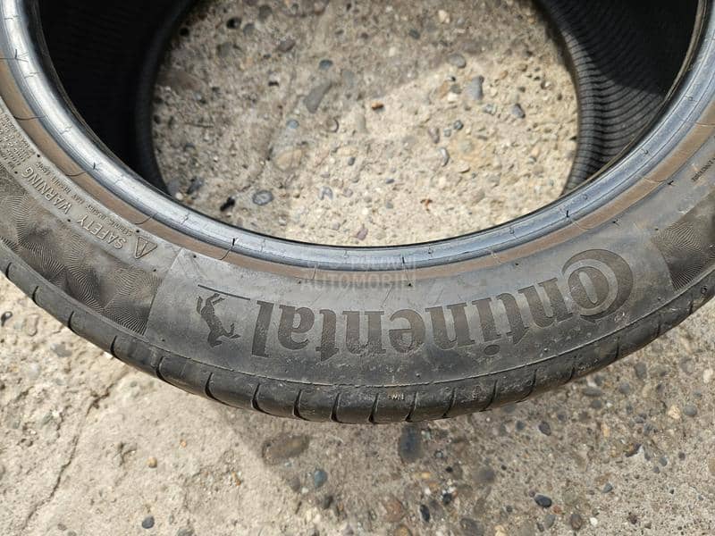 Continental 235/45 R18 Letnja