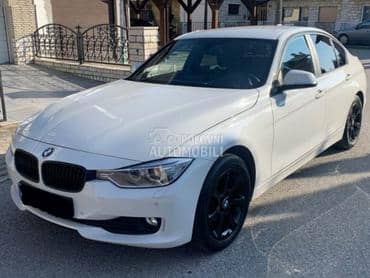 BMW 318 i F30 -  kompletan auto u delovima