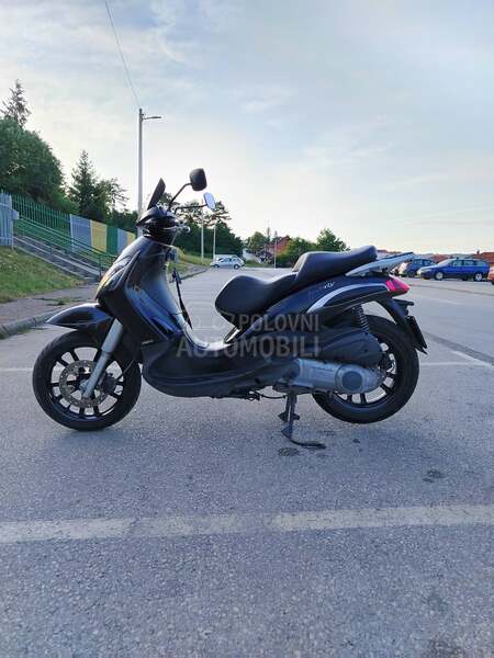 Piaggio Beverly ie