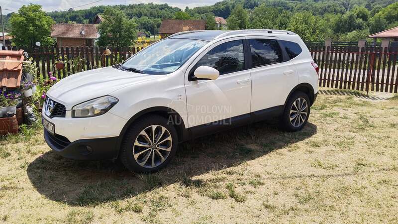 Nissan Qashqai + 2 dci