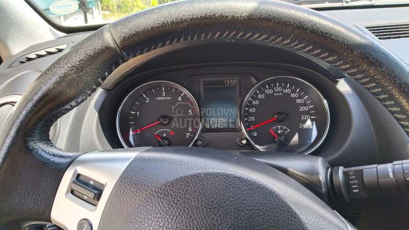 Nissan Qashqai + 2 dci