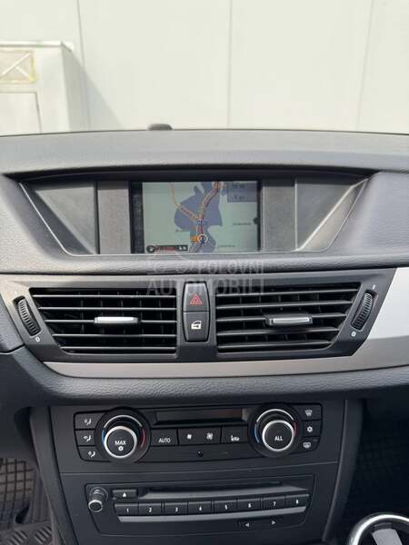 BMW X1 /cam/nav/Xdrive2.0